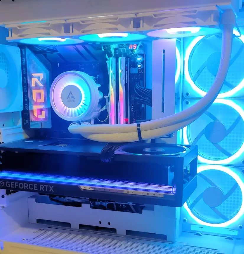 Almagro Gaming - Montaje Hardware AMD Intel Gaming PC Almagro